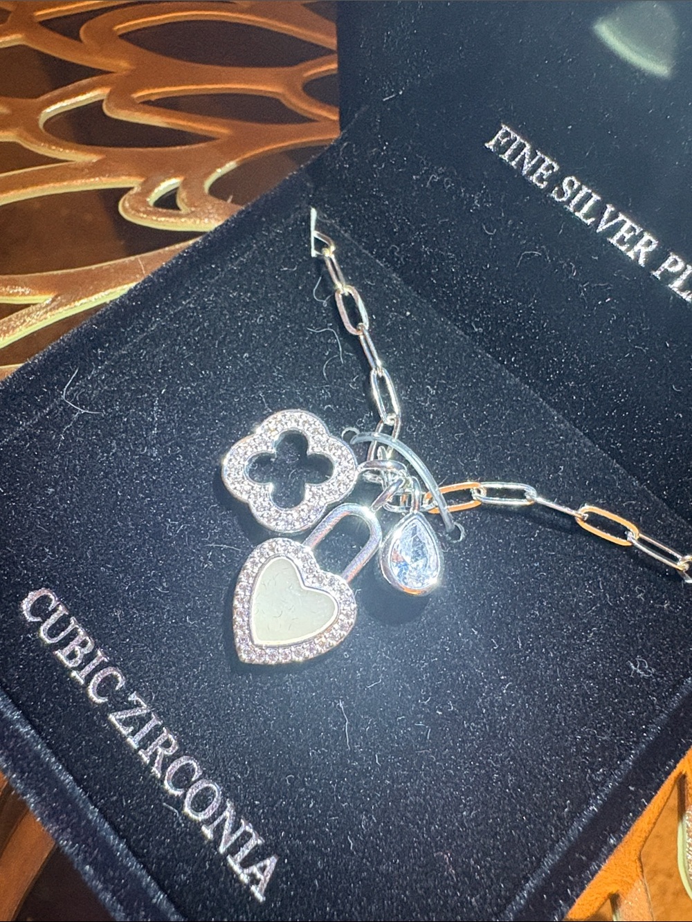 Dancraft Fine Silver Plated Necklace New in box - Picture 2 of 4